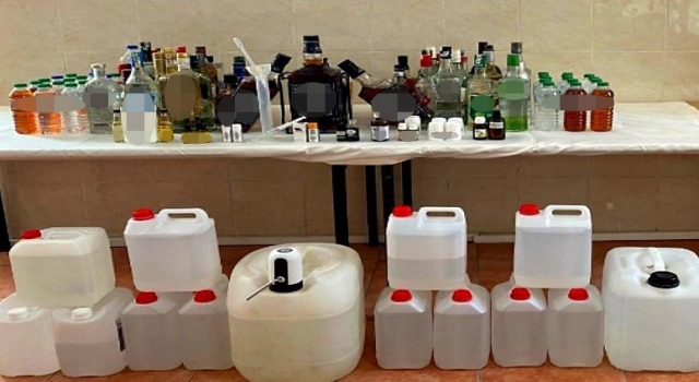 Balıkesir’de kaçak içki üreten ve satan 2 kişi yakalandı
