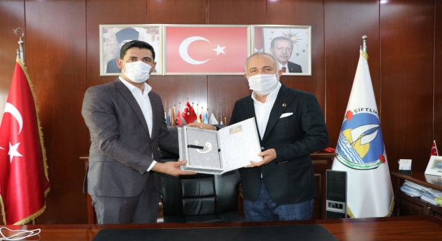 Çiftlikköy ve Kadınhanı Belediyesi arasında protokol imzalandı