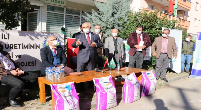 Çiftlikköy ve Altınova çiftçisine 5 ton sertifikalı buğday tohumu dağıtıldı
