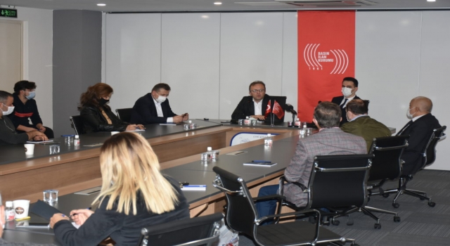 BİK Genel Müdürü Rıdvan Duran, Balıkesir’deki yerel gazetelerin temsilcileriyle buluştu