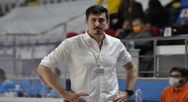 Voleybol: AXA Sigorta Efeler Ligi