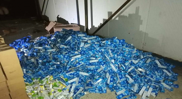 Kocaeli’de tarihi geçmiş 30 bini aşkın ürün ele geçirildi