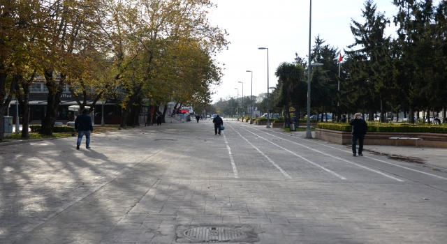 Doğu Marmara ve Batı Karadeniz’de cadde ve sokaklarda hareketlilik başladı