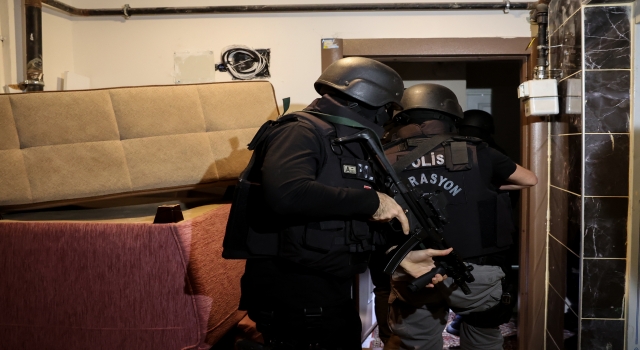 İstanbul’da terör örgütü DEAŞ’a yönelik operasyonda çok sayıda gözaltı var