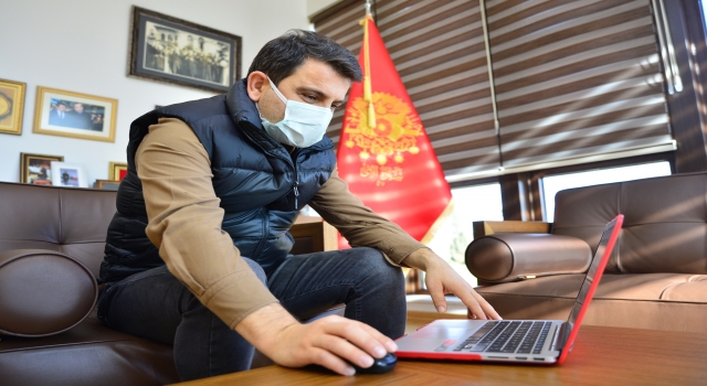 Tarihi Alan Başkanı İsmail Kaşdemir AA’nın ”Yılın Fotoğrafları” oylamasına katıldı