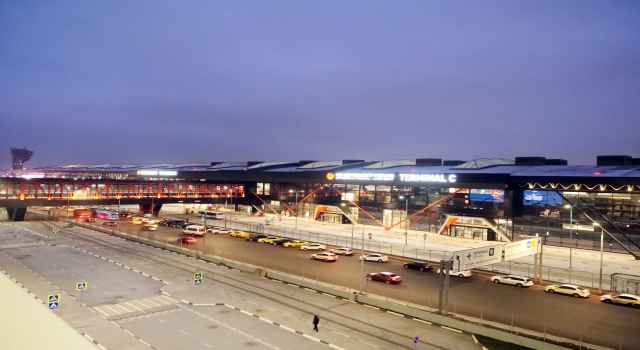 Rönesans, Rusya’nın en büyük havalimanı Sheremetyevo’nun pistini yeniledi