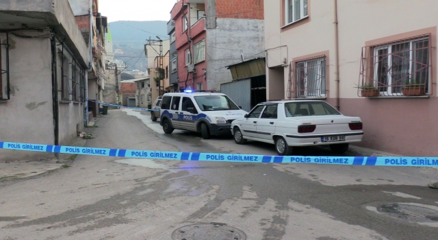 Bursa’da bir kişi tartıştığı oğlunu silahla bacağından yaraladı