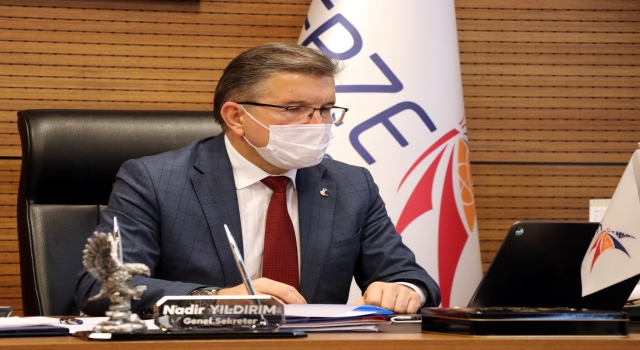 Geçici işçi olarak adım attığı üniversiteye 27 yıl sonra genel sekreter oldu