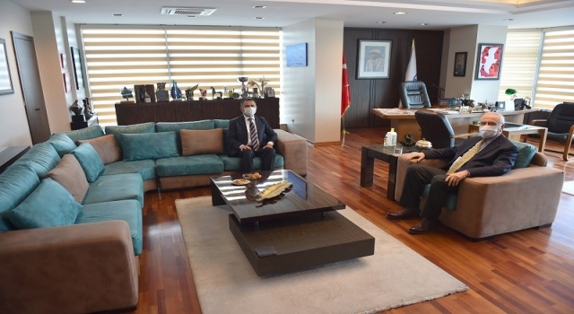 Çanakkale Valisi İlhami Aktaş’tan belediye ziyareti