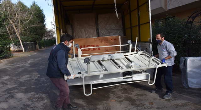 Tuzla’da, bakıma muhtaçlara hasta yatağı veriliyor 
