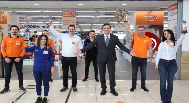 Teknosa, ”Teknoloji Perakendeciliği” ve ”Anchor Mağaza”da 11’nci kez 1’nci seçildi