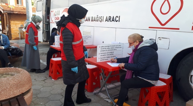 Gelibolu’da Türk Kızılayın kampanyasında 158 ünite kan bağışı yapıldı