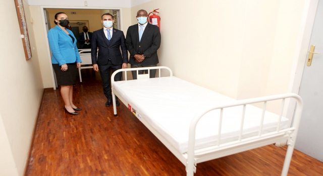 Limak Çimento’dan Mozambik’te sahra hastanesine yatak desteği