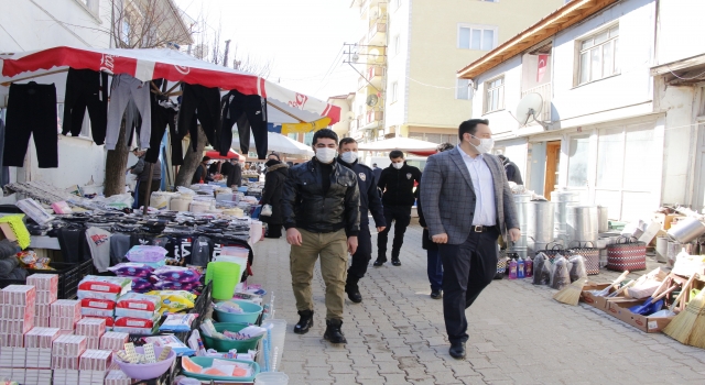 Pazaryeri Kaymakamı Berker Çırak ilçe pazarında Kovid19 tedbirlerini denetledi