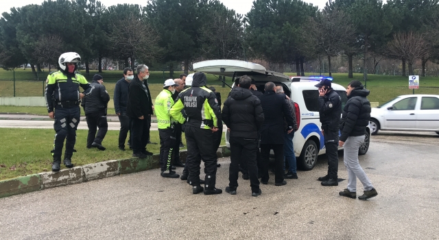 Bursa’da üç kişiyi bıçakla yaralayan şüpheli yakalandı