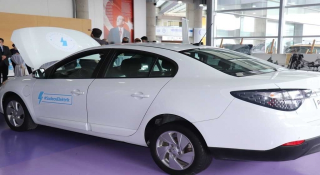 Renault Mais’ten OİB MTAL öğrencilerine ”elektrikli araç” desteği