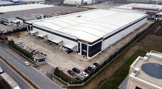 Sağlık çalışanlarının eldiven ihtiyacı Sakarya’da kurulan fabrikadan karşılanacak