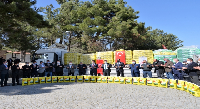 Bilecik’te çiftçilere 40 ton yonca tohumu dağıtıldı