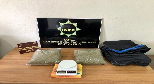 Tekirdağ’da bir evin çatısında 2 kilogram sentetik uyuşturucu ele geçirildi