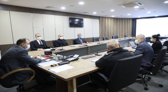 Sakarya’da tam kapanmaya ilişkin değerlendirme toplantısı düzenlendi