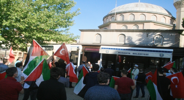 İsrail’in saldırılarında şehit olan Filistinliler için Mudanya’da gıyabi cenaze namazı kılındı