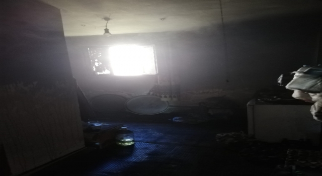 Balıkesir’de evinde yangın çıkan kişi yaşamını yitirdi