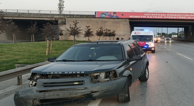 Kocaeli’de cip bariyere çarptı: 1 yaralı
