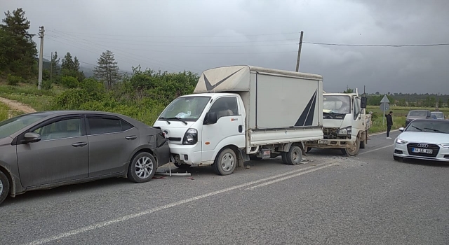 Taraklı’da zincirleme trafik kazasında bir kişi yaralandı