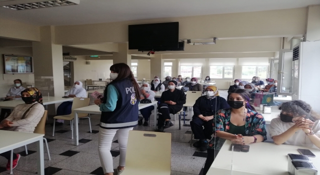 Osmaneli’nde fabrikalarda çalışan kadınlara ”KADES” uygulaması tanıtıldı