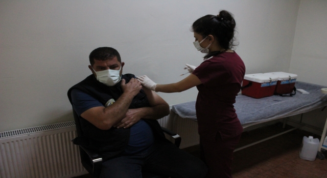 Bayramiç’te aşılama çalışmaları sürüyor