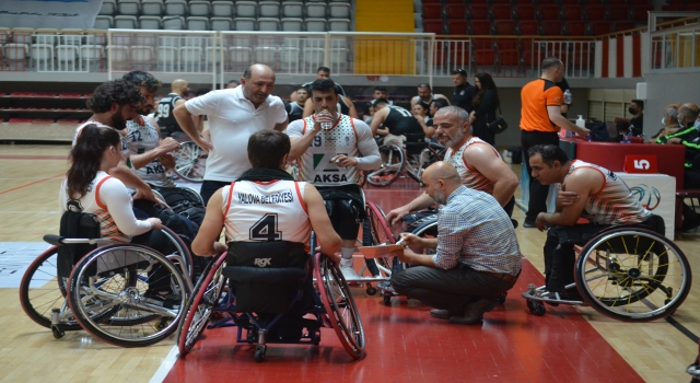 Tekerlekli Sandalye Basketbol Süper Ligi playoff yarı finalistleri belli oldu