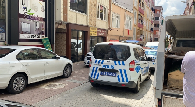 Tekirdağ’da 13 yaşındaki üvey kızı tarafından darbedilip bıçaklandığı iddia edilen kadın öldü