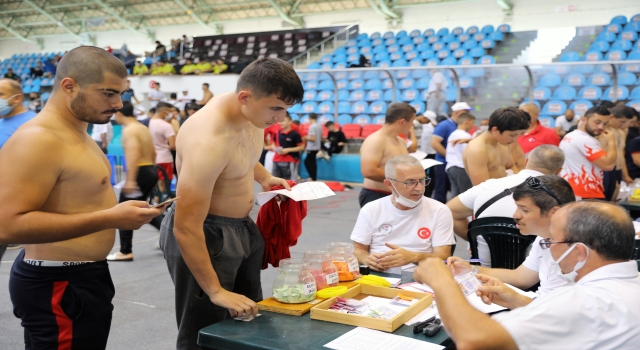 Kırkpınar’da ilk gün yaklaşık 650 pehlivan kayıt yaptırdı