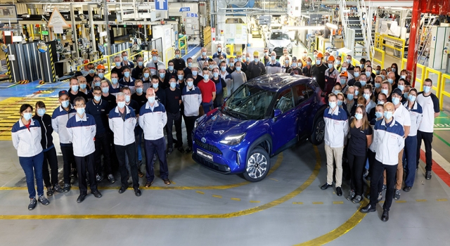 Toyota, yeni Yaris Cross B SUV üretimine başlıyor