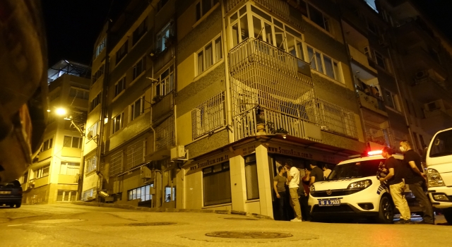 GÜNCELLEME Bursa’da ablasını odaya kilitleyip balkondan rastgele ateş açan kişi gözaltına alındı
