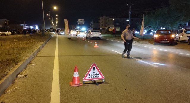 Sakarya’da hafif ticari aracın çarptığı kişi hayatını kaybetti