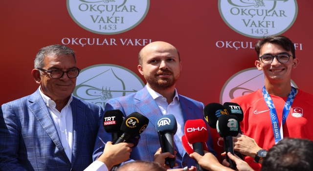 Mete Gazoz, paralimpik okçularla bir araya geldi