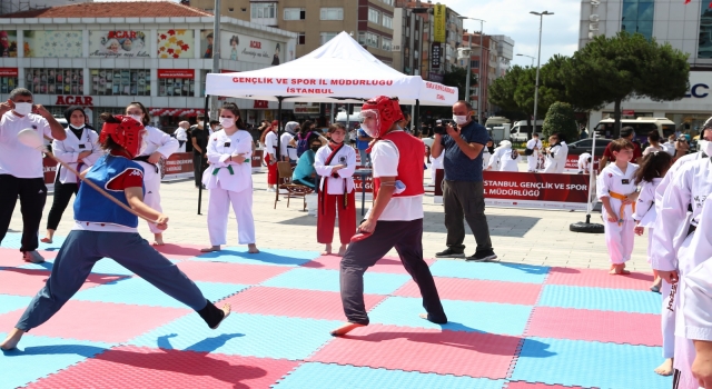 Bağcılar’da, ”Sosyal Medyadan Sosyal Meydana” projesi kapsamında spor etkinliği yapıldı