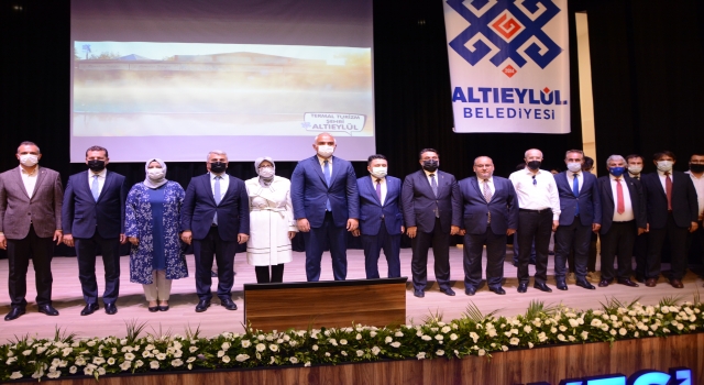 Kültür ve Turizm Bakanı Ersoy, Balıkesir Hasan Can Kültür Merkezinin açılış töreninde konuştu:
