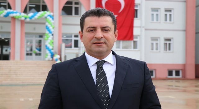 Sakarya’da öğrenciler dersbaşı yaptı