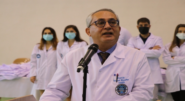 TÜ Tıp Fakültesi Dekanı Demir öğrencilere ve ailelerine aşı olma çağrısında bulundu
