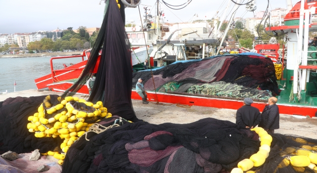 Marmara Denizi’nde poyraz ulaşımı etkiliyor