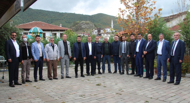 Taraklı’da 19 Ekim Muhtarlar Günü kutlandı