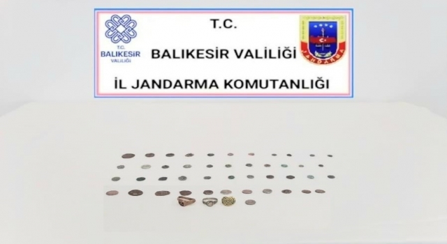 Balıkesir’de 45 sikke ele geçirildi