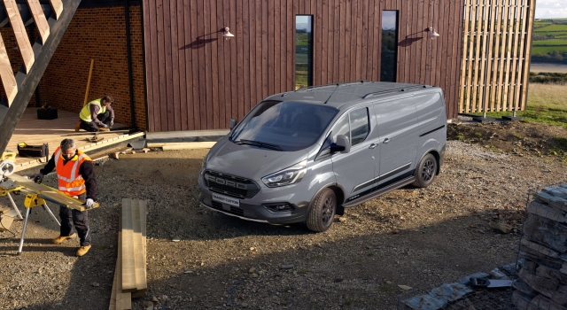 Ford Otosan’ın Türkiye’de ürettiği Transit Custom’a ”altın” ödül