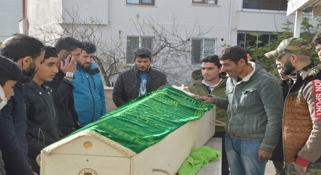Bursa’da trafik kazasında ölen çocuğun cenazesi toprağa verildi
