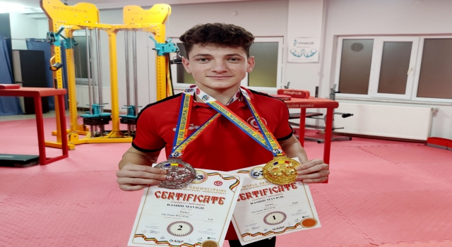 Milli sporcu Yıldız Erkekler Dünya Bilek Güreşi Şampiyonu oldu
