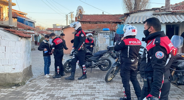 Edirne’de asayiş ve trafik uygulamasında yakalanan 6 şüpheli tutuklandı