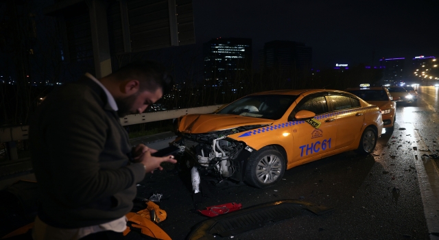 TEM Otoyolundaki trafik kazasında 1’i ağır 2 kişi yaralandı