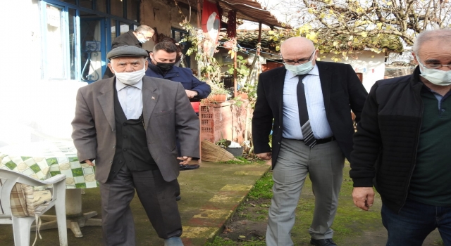 Lüleburgaz Kaymakamı Yüce, şehit ailelerini ziyaret etti